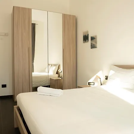 Апартаменты Urban Retreat Porta Nuova *